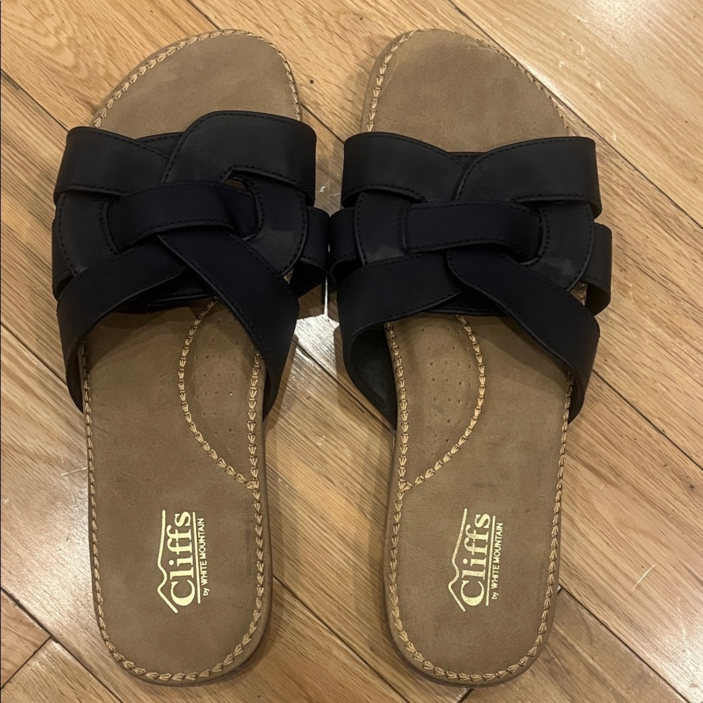 Cliffs by WHITE MOUNTAIN Black Braided Slide Sandals with Tan Footbed